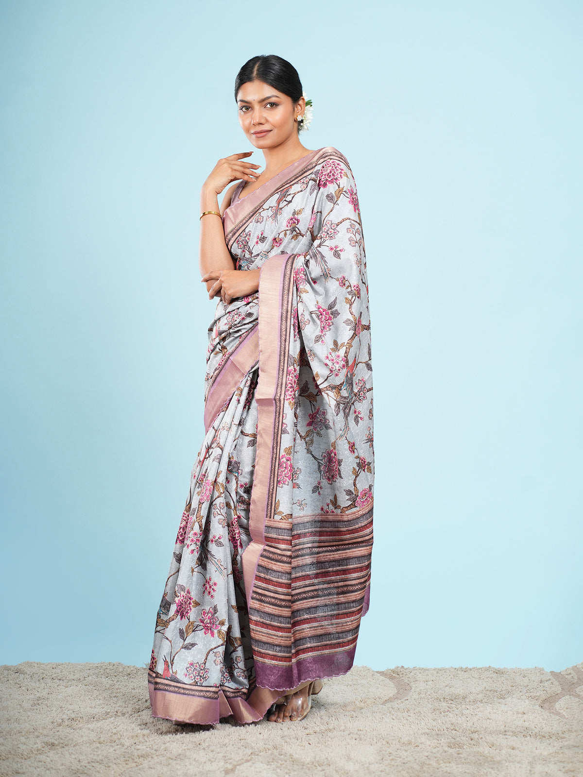 Sky blue floral self-jacquard saree, border detail – Koshnika
