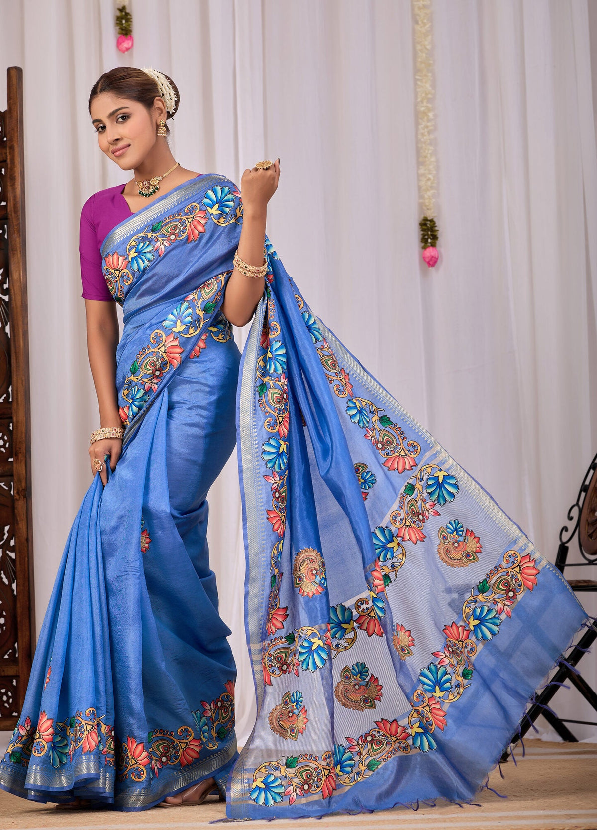 Jalaja Cornflower Blue Banana Silk Saree — pallu detail