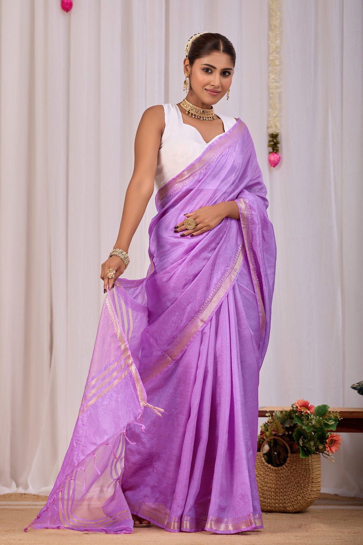 Kumud Lilac Banana Silk Saree — side view