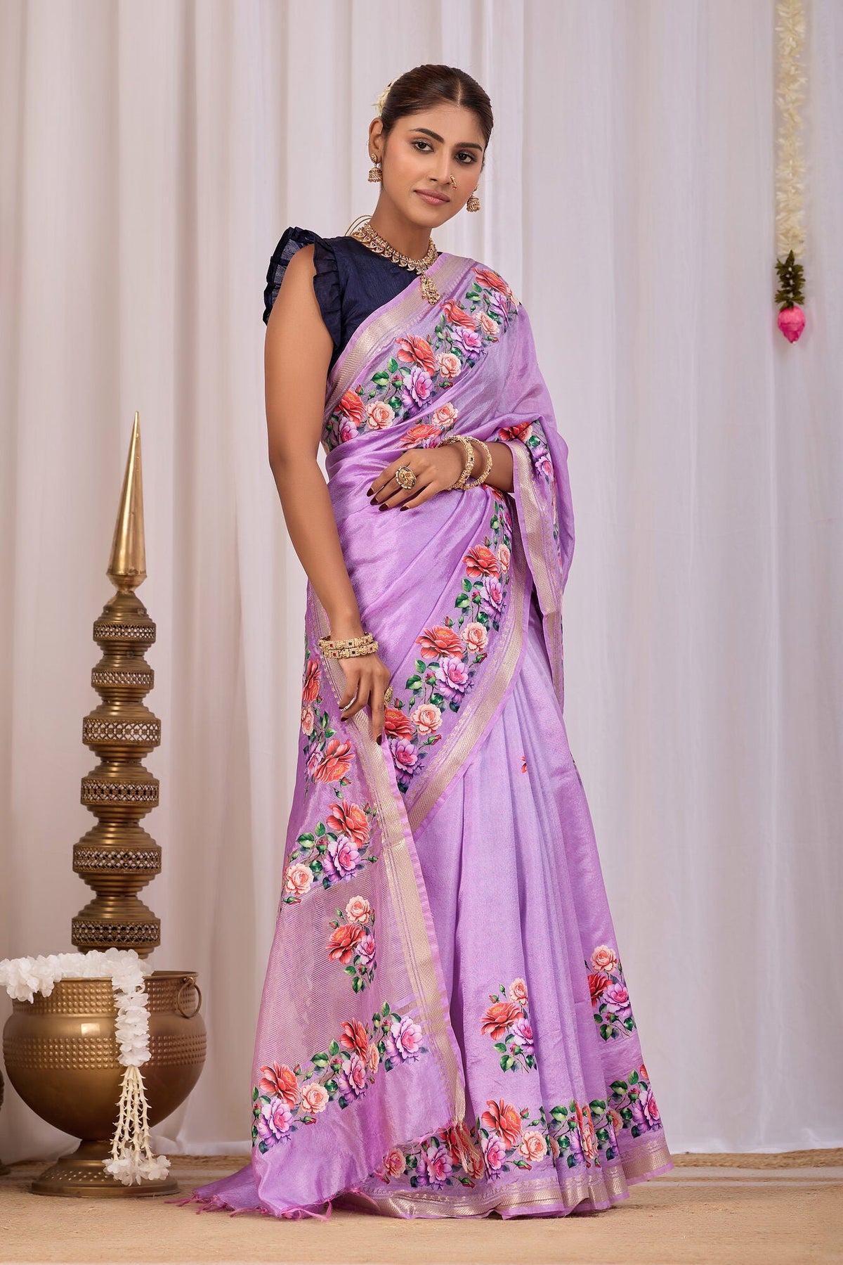 Malvi Lavender Banana Silk Saree — side view